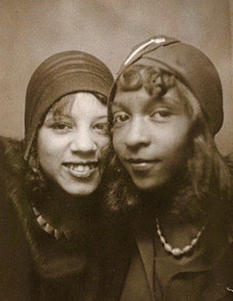 1920s women photo