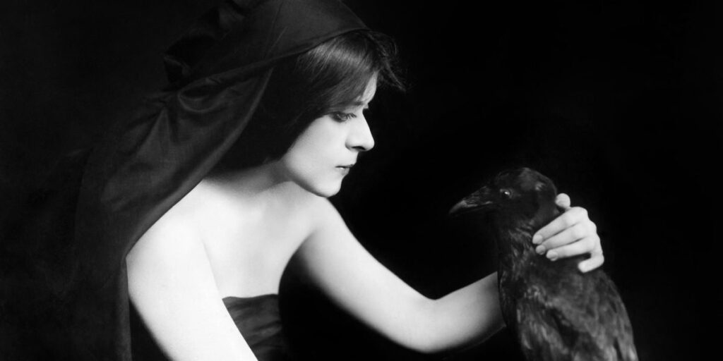 THEDA BARA (1885-1955). /nNTe Theodosia Goodman. American actress.