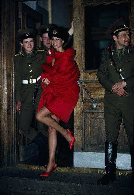 Christy Turlington and Soviet cadettes pose for Vogue. St Petersburg, 1990