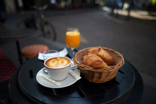 croissuns and cappuccino