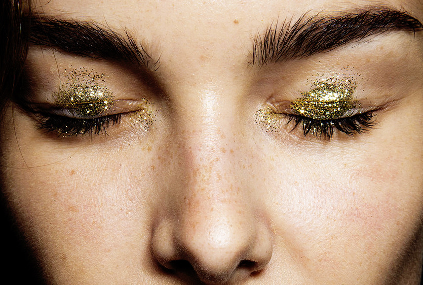 golden makeup