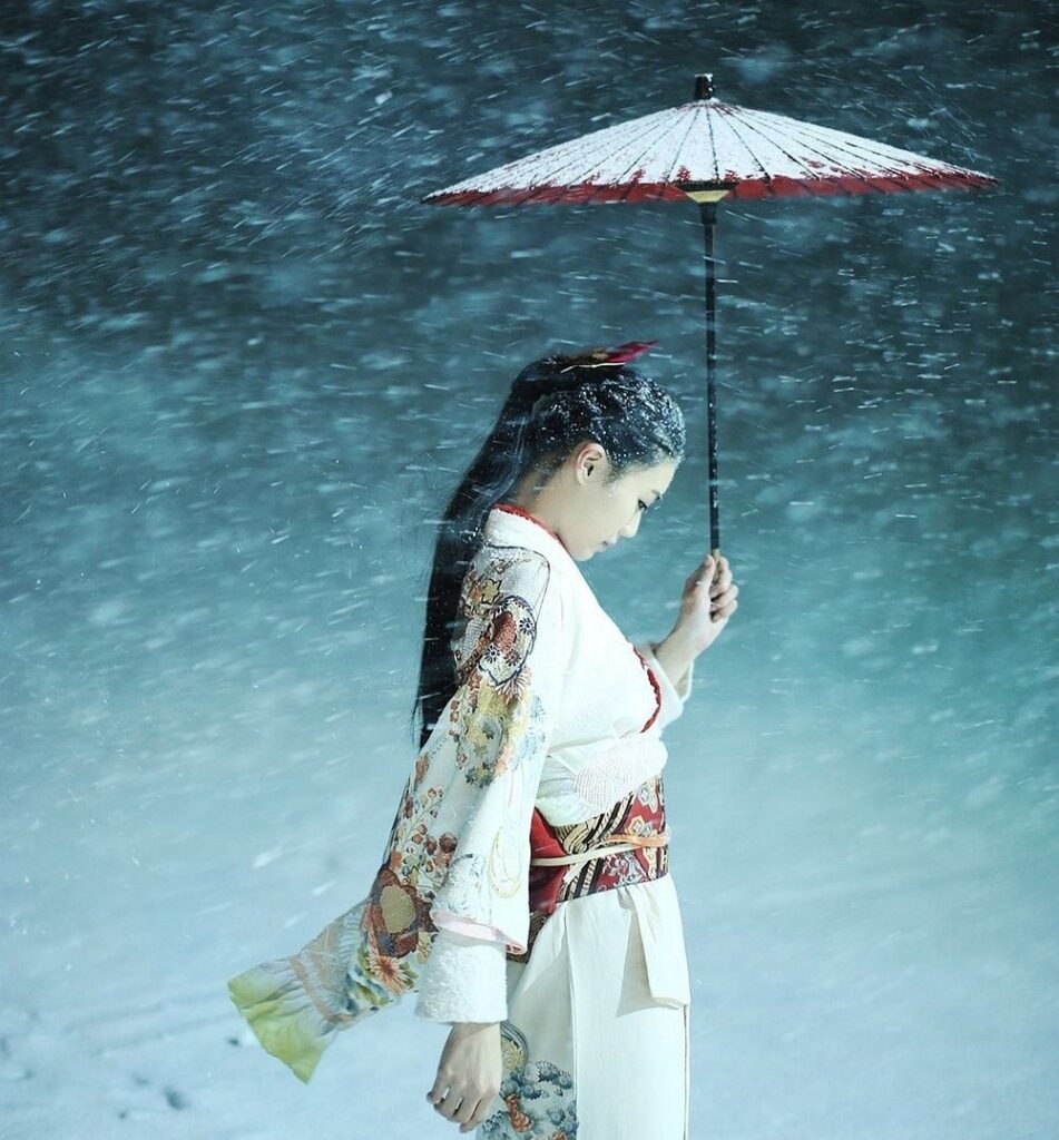 japanese girl under snow